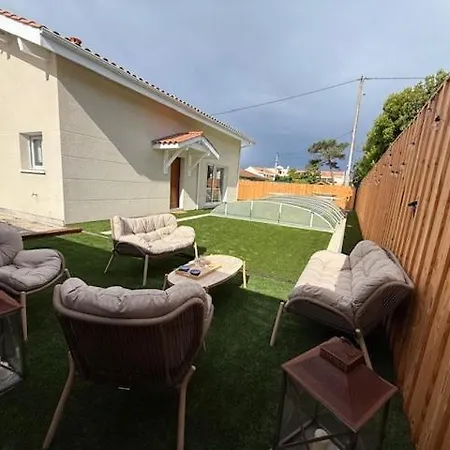 Biscaforever Piscine Et Villa Biscarrosse